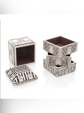 Henri Bendel 120th Anniversary special edition jewelry trinket box 0247